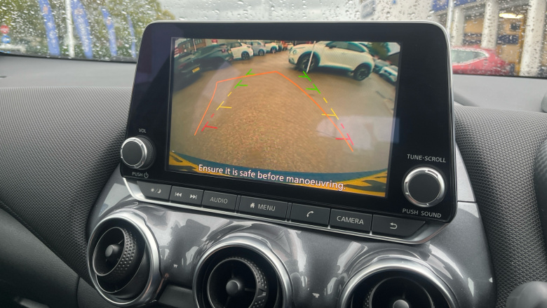 Nissan Juke 1.0 DiG-T 114 Acenta 5dr Petrol Hatchback